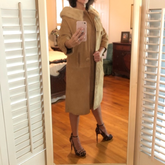 Lowenstein’s Memphis Jackets & Blazers - Vintage Suede/Mink Collar 50’s-60’s Coat
